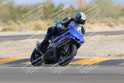 media/Nov-05-2022-SoCal Trackdays (Sat) [[f8d9b725ab]]/Turn 2 (1120am)/